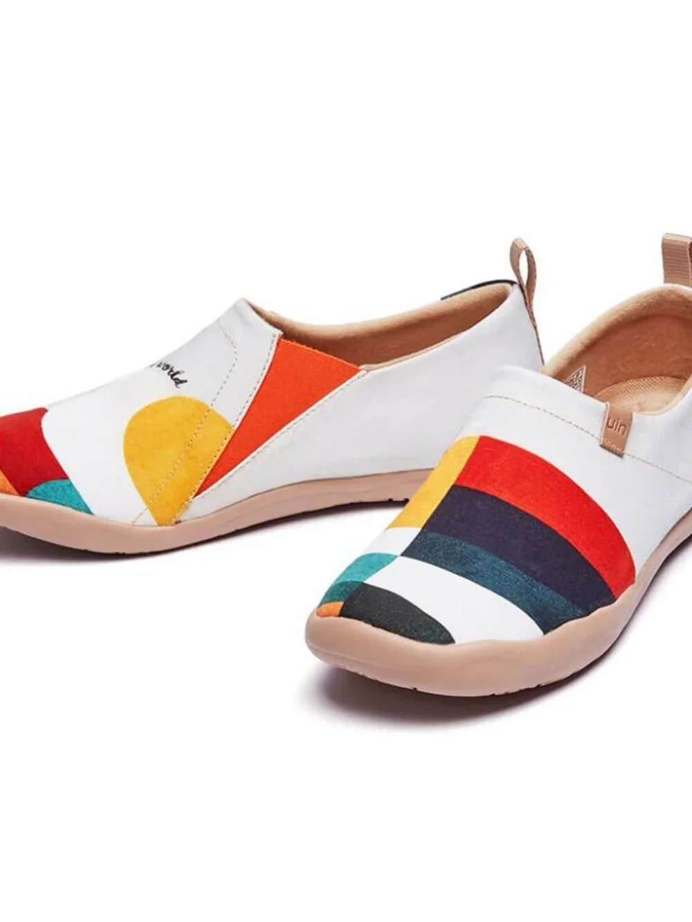 Size 9.5 UIN Hold That Color Slip-On Shoes Women’s Abstract Art Canvas Flats